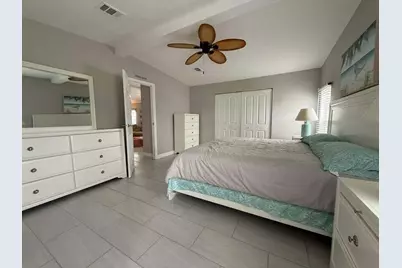 6085 Seashore Drive, Atlantis, FL 33462 - Photo 12