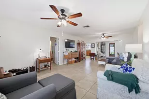 305 Circle E, Jupiter, FL 33458 - Photo 6