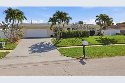 305 Circle E, Jupiter, FL 33458 - Photo 1