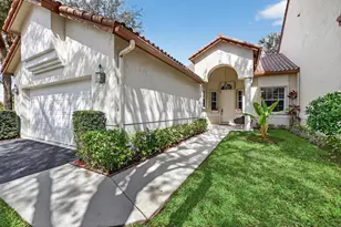 23451 Water Cir, Boca Raton, FL 33486 - Photo 2