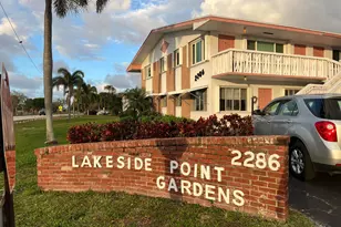 2286 Lake Osborne Dr, Lake Worth Beach, FL 33461 - Photo 1