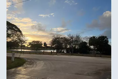 2286 Lake Osborne Drive #16, Lake Worth Beach, FL 33461 - Photo 6