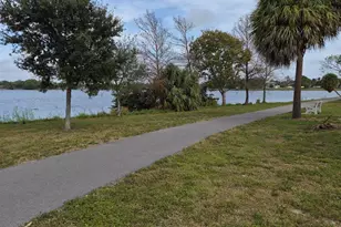 2286 Lake Osborne Dr, Lake Worth Beach, FL 33461 - Photo 4