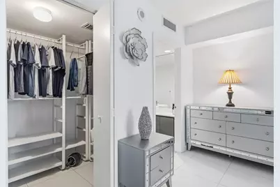 31 SE 6th Street #2601, Miami, FL 33131 - Photo 22