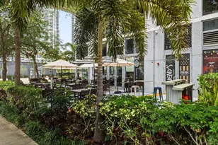 31 SE 6th St, Miami, FL 33131 - Photo 38