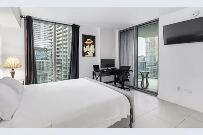31 SE 6th Street #2601, Miami, FL 33131 - Photo 20