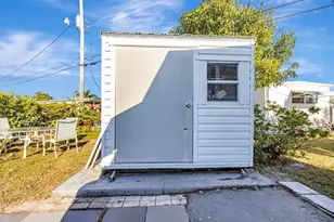 14556 Glenview Dr, Delray Beach, FL 33445 - Photo 30