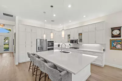 9918 Pecorino Isle, Boynton Beach, FL 33473 - Photo 4