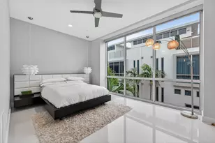 2743 NE 1st St, Pompano Beach, FL 33062 - Photo 22