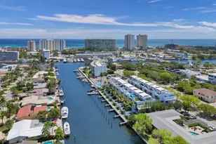 2743 NE 1st St, Pompano Beach, FL 33062 - Photo 2