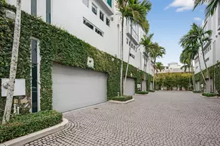 2743 NE 1st St, Pompano Beach, FL 33062 - Photo 24
