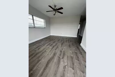 480 W Camino Real #31, Boca Raton, FL 33432 - Photo 4