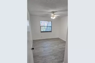 503 Springdale Circle #50c, Palm Springs, FL 33461 - Photo 12