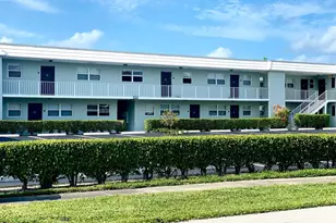 665 Glouchester St, Boca Raton, FL 33487 - Photo 8