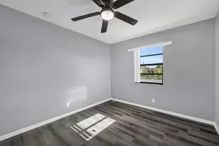 1565 W 28th St, Riviera Beach, FL 33404 - Photo 12