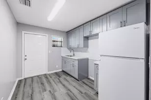 1565 W 28th St, Riviera Beach, FL 33404 - Photo 16