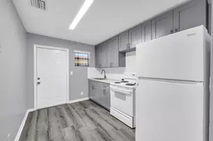 1565 W 28th St, Riviera Beach, FL 33404 - Photo 18