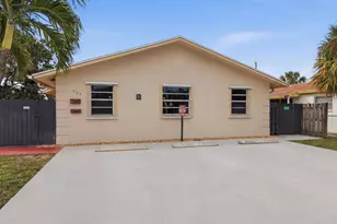 1565 W 28th St, Riviera Beach, FL 33404 - Photo 1