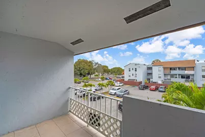 1735 W 60th Street #M307, Hialeah, FL 33012 - Photo 18