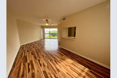 1900 N Congress Avenue #403, West Palm Beach, FL 33401 - Photo 2