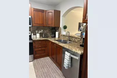 12768 Westhampton Circle, Wellington, FL 33414 - Photo 34