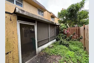 5844 Blueberry Unit 68 Court #68, Lauderhill, FL 33313 - Photo 26