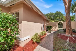 3484 Commodore Ct, West Palm Beach, FL 33411 - Photo 2