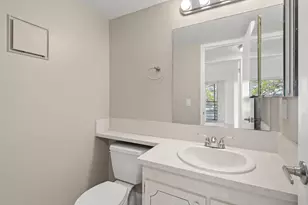 124 Preston C, Boca Raton, FL 33434 - Photo 8