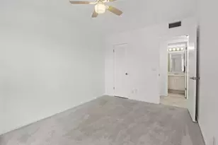 124 Preston C, Boca Raton, FL 33434 - Photo 10