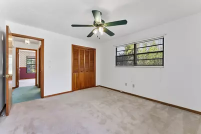 102 SE Crosspoint Drive, Port Saint Lucie, FL 34983 - Photo 16