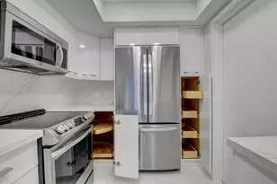 7847 Lakeside Blvd, Boca Raton, FL 33434 - Photo 8