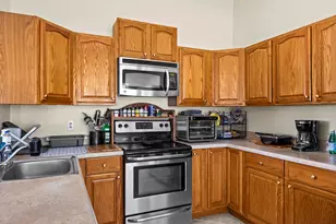 10552 Bobbie Ln, Royal Palm Beach, FL 33411 - Photo 10