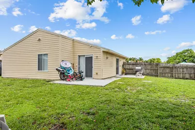 10552 Bobbie Lane, Royal Palm Beach, FL 33411 - Photo 24