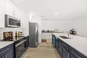 301 NW Prima Vista Blvd, Port Saint Lucie, FL 34983 - Photo 12