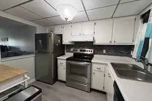 1630 Embassy Dr, West Palm Beach, FL 33401 - Photo 2