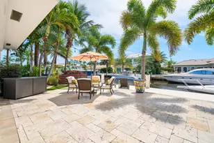 2330 NE 48th Street NE, Lighthouse Point, FL 33064 - Photo 6