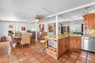 2330 NE 48th Street NE, Lighthouse Point, FL 33064 - Photo 8