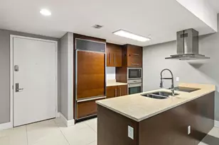 485 Brickell Ave, Miami, FL 33131 - Photo 4