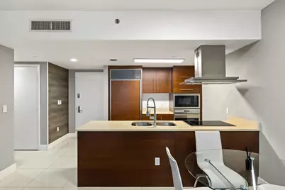 485 Brickell Avenue #2506, Miami, FL 33131 - Photo 6