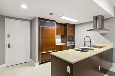 485 Brickell Avenue #2506, Miami, FL 33131 - Photo 4