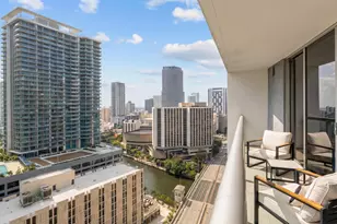 485 Brickell Ave, Miami, FL 33131 - Photo 26