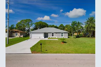 574 NW Bayshore Boulevard, Port Saint Lucie, FL 34983 - Photo 2