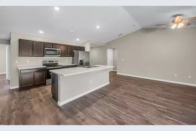 574 NW Bayshore Boulevard, Port Saint Lucie, FL 34983 - Photo 18