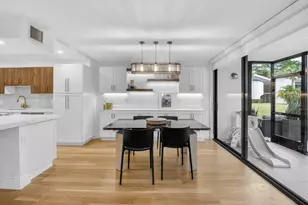 3207 Bridgewood Dr, Boca Raton, FL 33434 - Photo 2