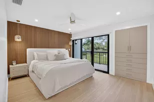 3207 Bridgewood Dr, Boca Raton, FL 33434 - Photo 4