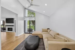 3207 Bridgewood Dr, Boca Raton, FL 33434 - Photo 14