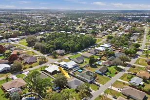 1818 SW Notre Dame Ave, Port Saint Lucie, FL 34953 - Photo 30