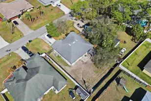 1818 SW Notre Dame Ave, Port Saint Lucie, FL 34953 - Photo 32