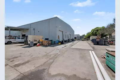 6861 Garden Road, Riviera Beach, FL 33404 - Photo 32