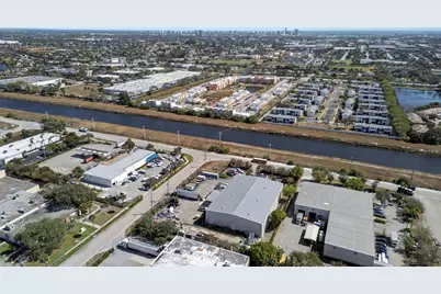 6861 Garden Road, Riviera Beach, FL 33404 - Photo 4